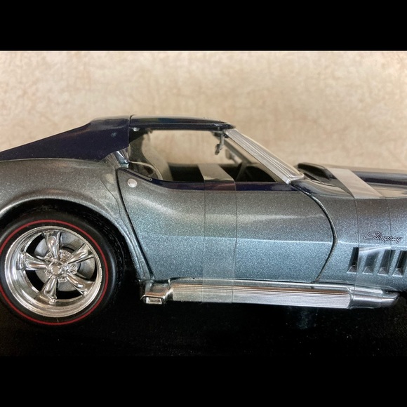 Y2k Hot wheels Corvette Stingray Model Car - Picture 5 of 7